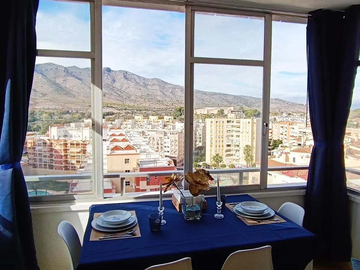 Precioso Apartamento - Nuevo - Centro De Torremolinos - Terraza Con Vistas Al Mar, Impresionantes Vistas A La Montana, Wifi 359 Mbps, Smart Tv 40