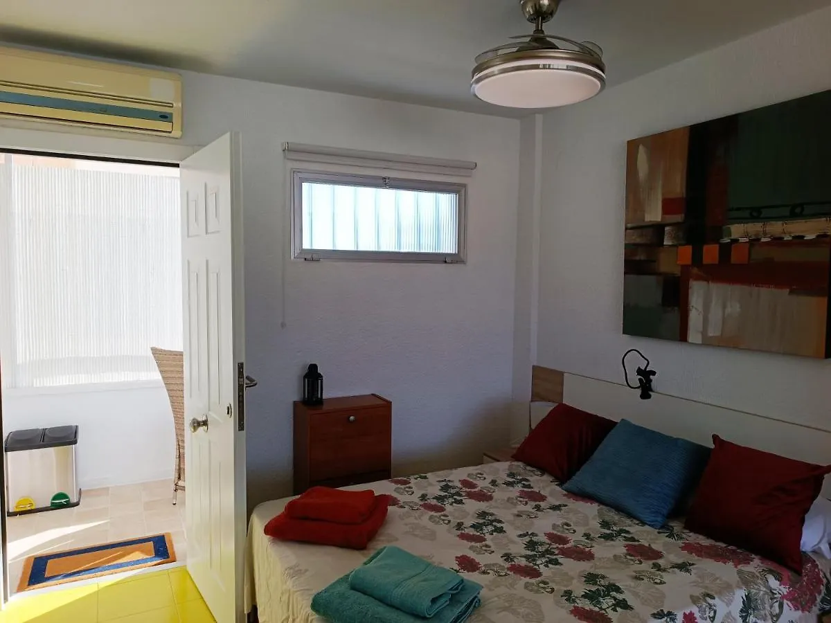 Precioso Apartamento - Nuevo - Centro De Torremolinos - Terraza Con Vistas Al Mar, Impresionantes Vistas A La Montana, Wifi 359 Mbps, Smart Tv 40