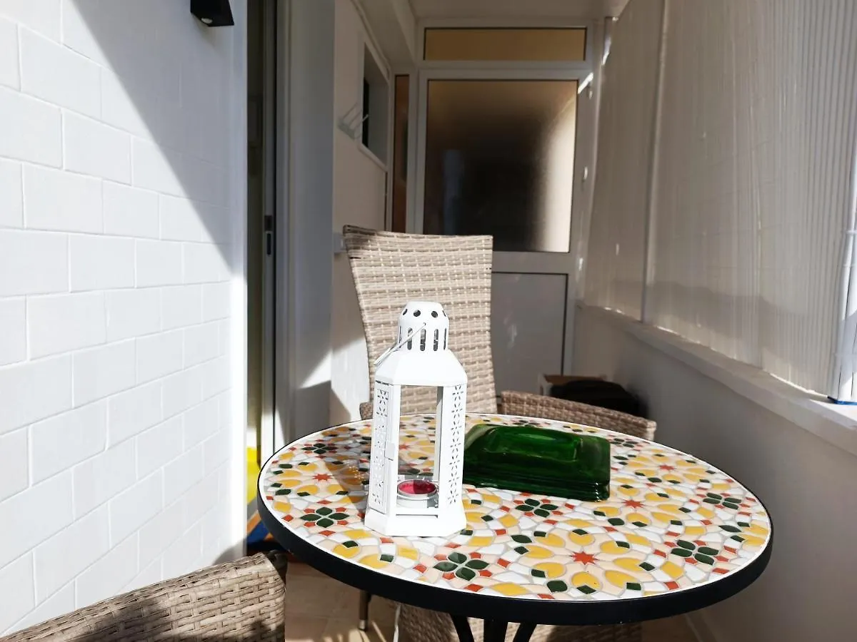 Precioso Apartamento - Nuevo - Centro De Torremolinos - Terraza Con Vistas Al Mar, Impresionantes Vistas A La Montana, Wifi 359 Mbps, Smart Tv 40