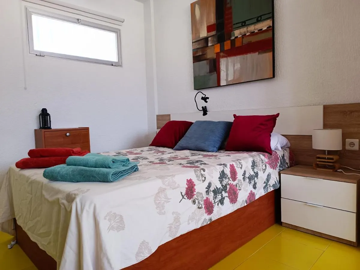 Precioso Apartamento - Nuevo - Centro De Torremolinos - Terraza Con Vistas Al Mar, Impresionantes Vistas A La Montana, Wifi 359 Mbps, Smart Tv 40